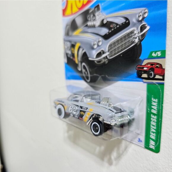 Hotwheels 62 Corvette Gasser - Picture 3 of 4